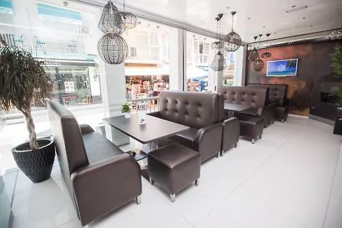 Apartamento Hof Van Holland Carihuela Torremolinos