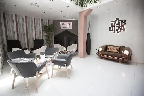 טורמולינוס Hof Van Holland Carihuela